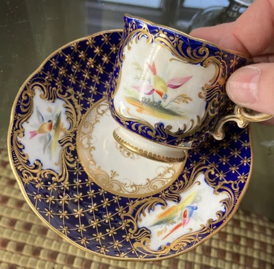 Belle Tasse Porcelaine beau décor oiseau sur bleu Valentine Minton Spode ? - Photo 1/4