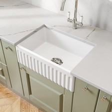 605 x 405mm Fluted Ceramic Belfast Kitchen Sink Single Bowl & Chrome Waste