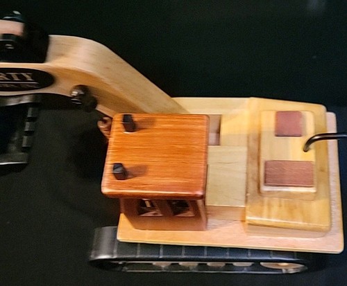 LIBERTY EXCAVATORS, INC WOODEN EXCAVATOR Model Toy (RARE) Decor Model. Beautiful - 第 18/24 張圖片