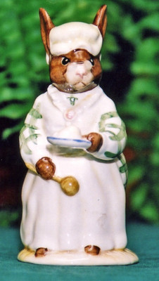 Royal Doulton Cook Bunnykins DB 85
