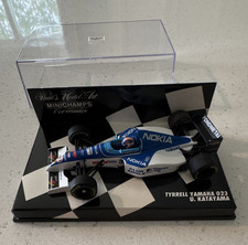Paul's Model Art Minichamps 1:43 Tyrrell Yamaha 023 U. Katayama 1995 Case