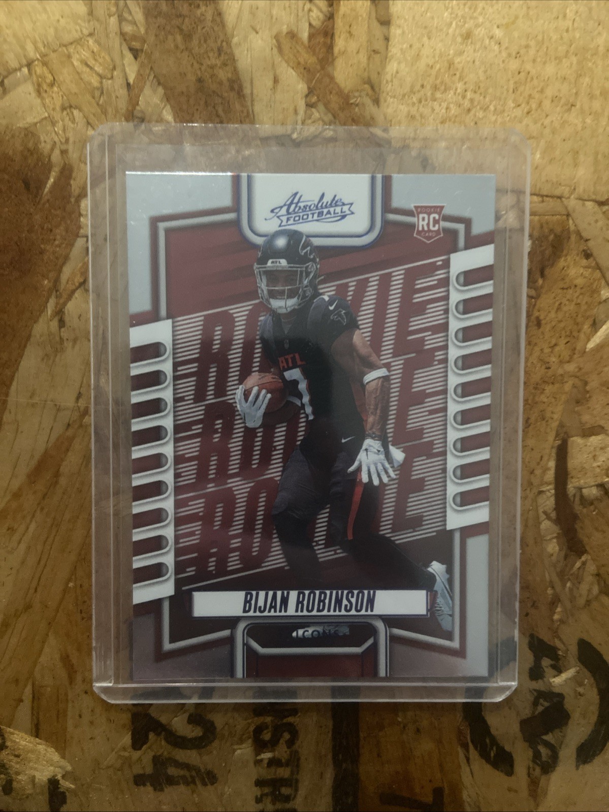 Bijan Robinson 2023 Panini Absolute Blue 106 Atlanta Falcons