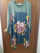 Women's Size Medium Dress