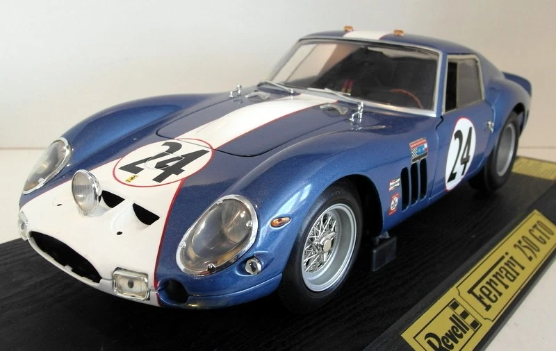 Revell Ferrari 1:12 Diecast & Toy Vehicles for sale | eBay