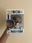 KEN GRIFFEY JR #24 - SEATTLE MARINERS FUNKO POP! MLB [SAFECO FIELD EXLUSIVE]