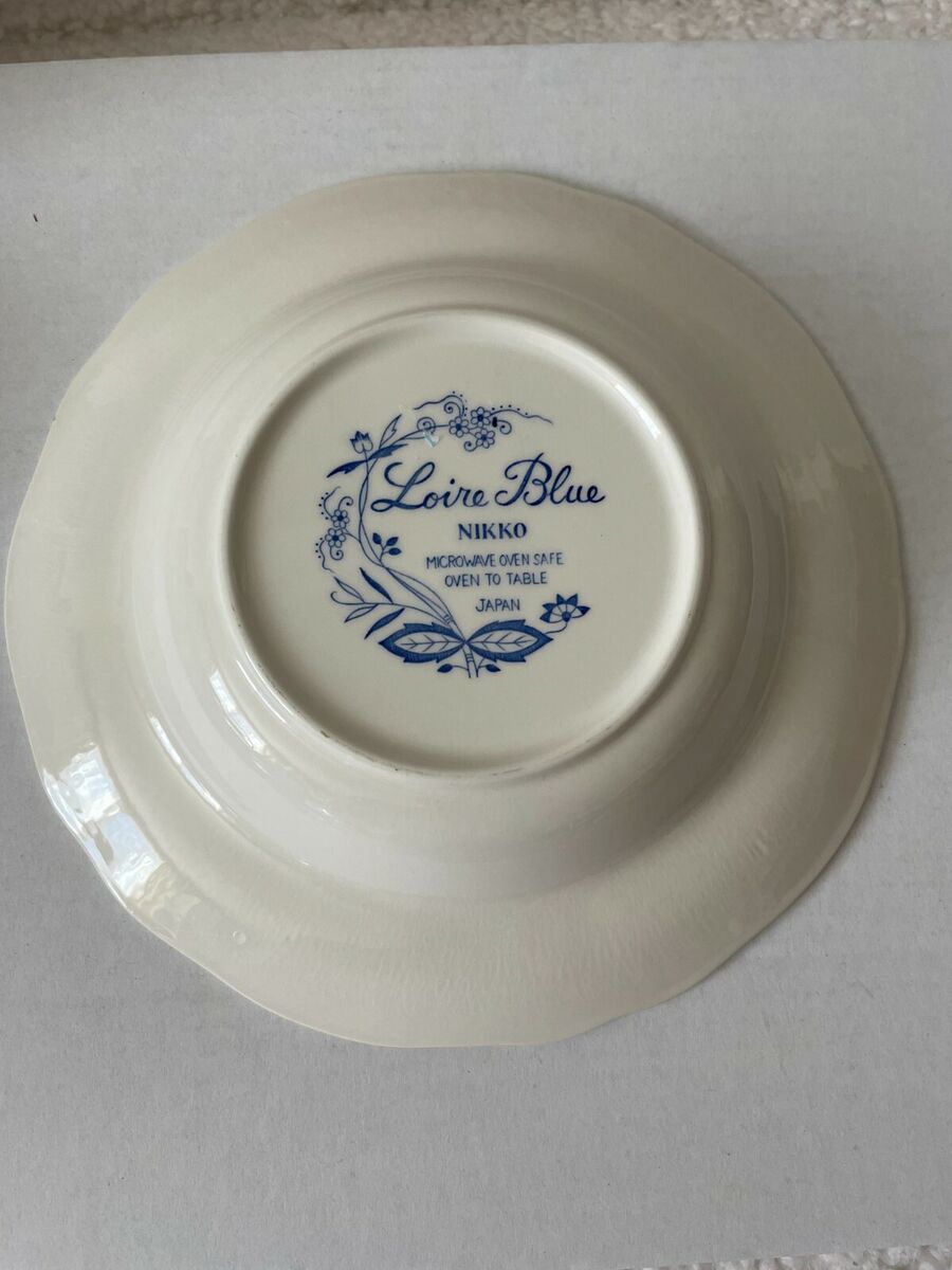 Vintage Nikko Loire Blue Onion Soup Ironstone Plate 9”dia Vintage Nikko Loire Blue Onion Soup Ironstone Plate 9”dia