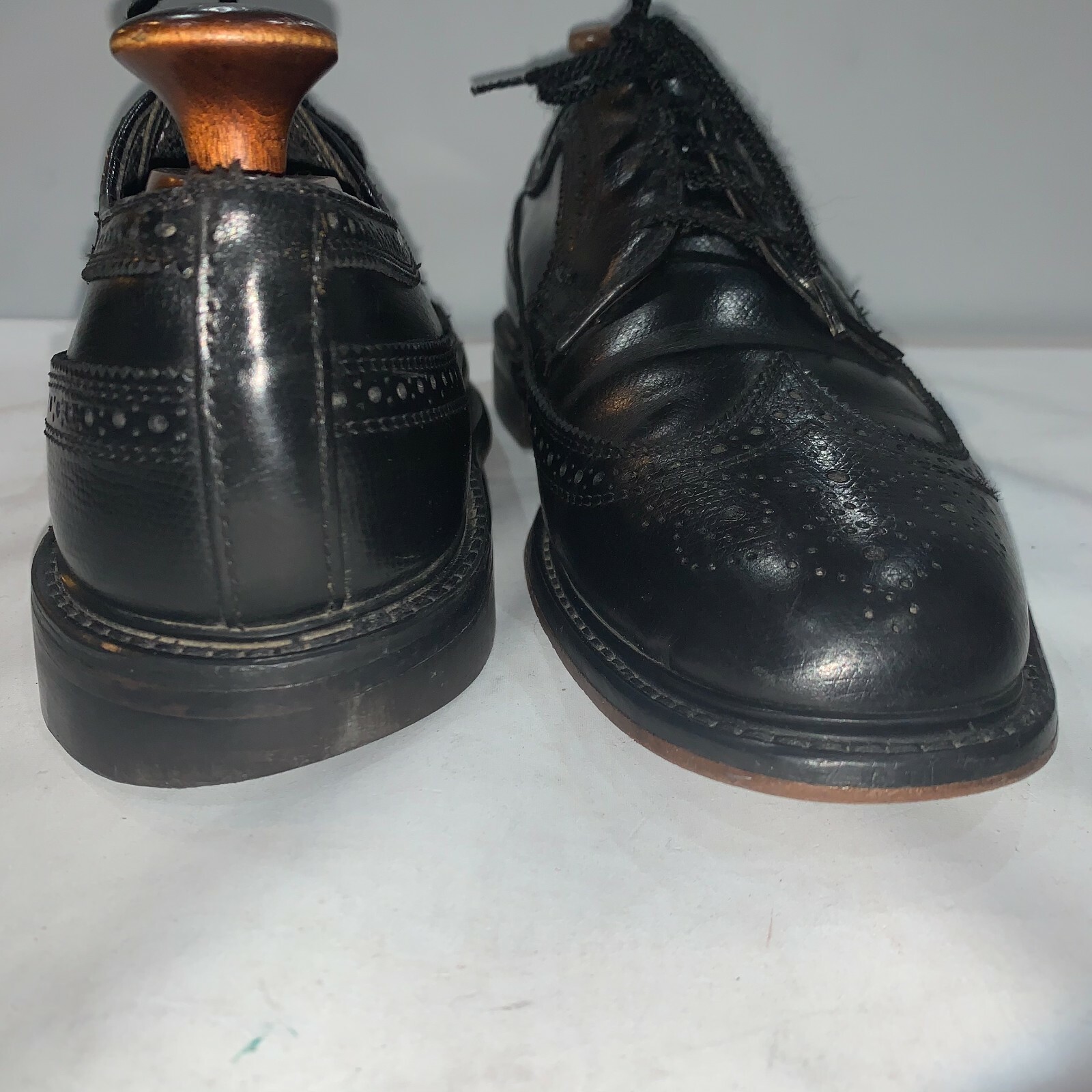 SAOLA Scarpe da uomo Stuart Mcguire punta tonda ala lunga full brogue nere taglia US 8 5 D