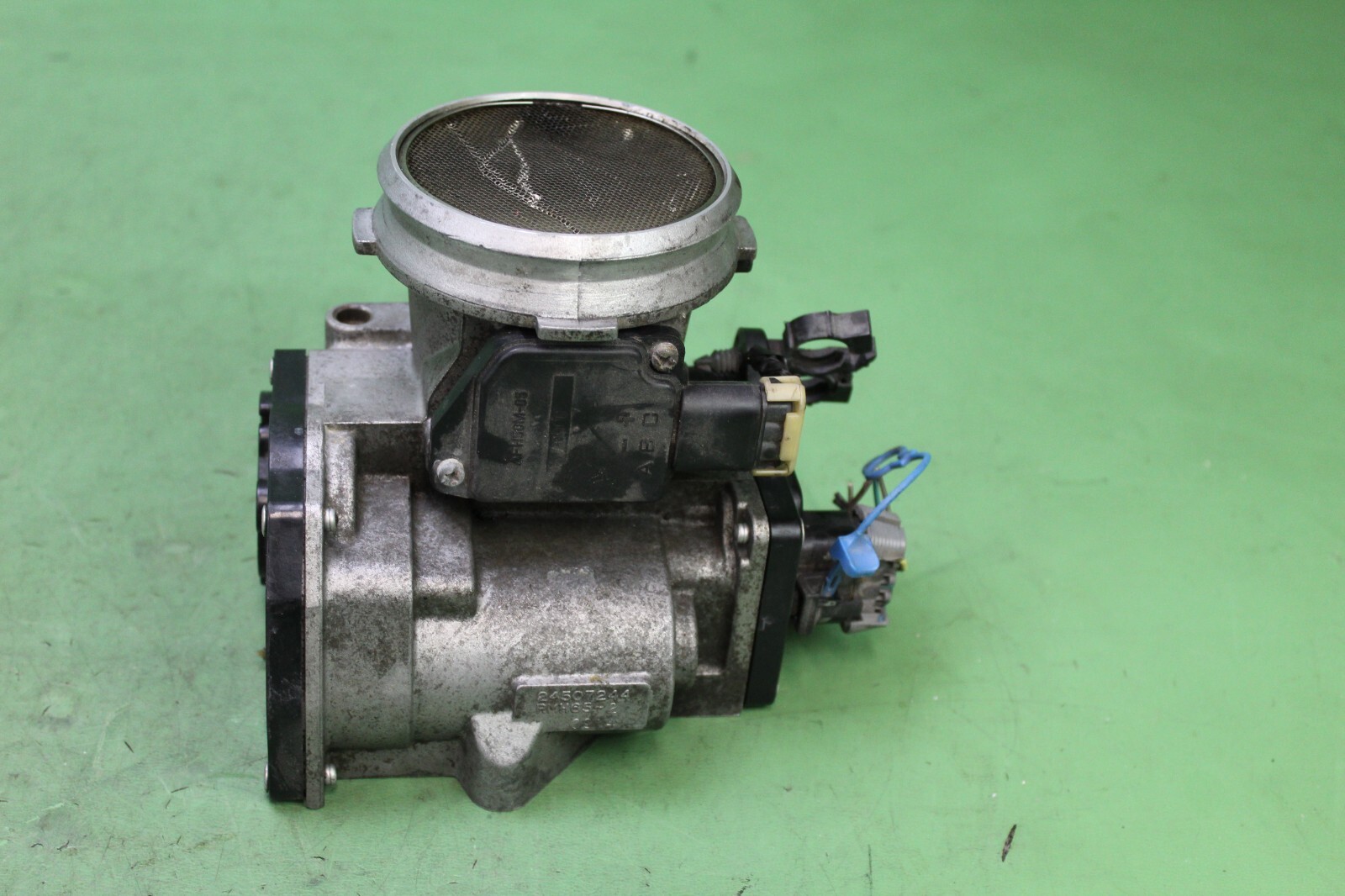 98-02 Chevrolet Camaro Pontiac Firebird Throttle Body 3.8 MAF  