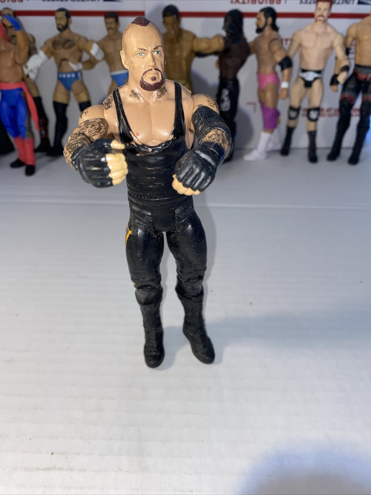 WWE Mattel Undertaker Toys R Us Box Set 2014 Wrestling Action Figure