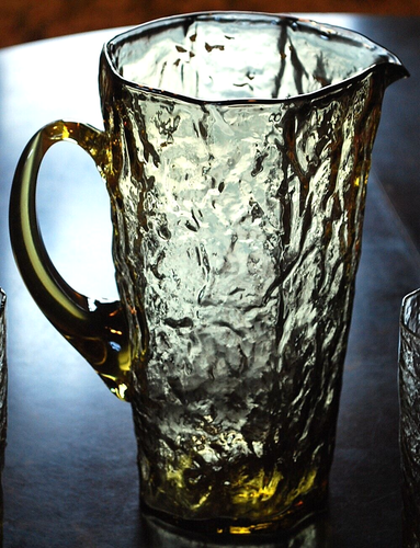 Set vintage MORGANTOWN TOPAZIO VETRO STROPICCIATO 4 bicchieri piatti e 1 grande brocca 60 oz - Foto 4 di 21