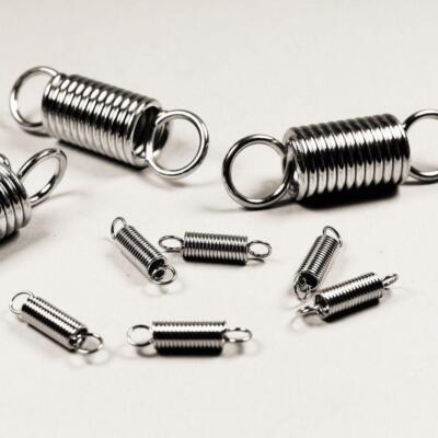 2 Zugfedern Federstahl 1,3x10x140mm - Doppelschleifen Für Mechanik