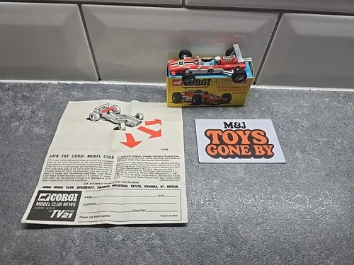 Vintage Corgi Toys 158 Lotus Climax F1 Driver Controlled Steering Model Boxed