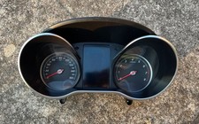 Mercedes-Benz C AMG W205 2017 Benzin/Elektro Geschwindigkeitsmesser Cockpit 1kW Mercedes-Benz C AMG W205 2017 Benzin/Elektro Geschwindigkeitsmesser Cockpit 1kW