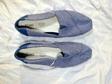 TOMS Women's Navy Canvas Slip-On Flats Size 7 Casual Closed Toe