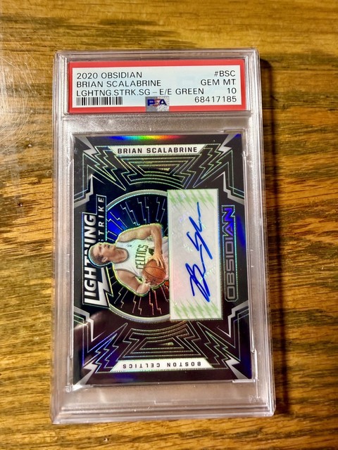 Brian Scalabrine 2020 Panini Obsidian Lightning Strike E/E Green Auto /25 PSA 10