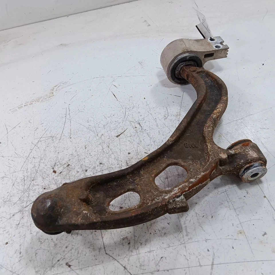 Brazo de control inferior delantero izquierdo del conductor para Lincoln MKT 13-19 Foto 2 de 4