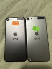 Lot of 2 x iPod Touch 6th  5th Gen 16GB Space Gray READ 