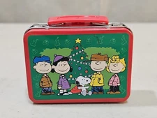PEANUTS Mini Christmas Lunchbox  - 2012 Peanuts Worldwide LLC