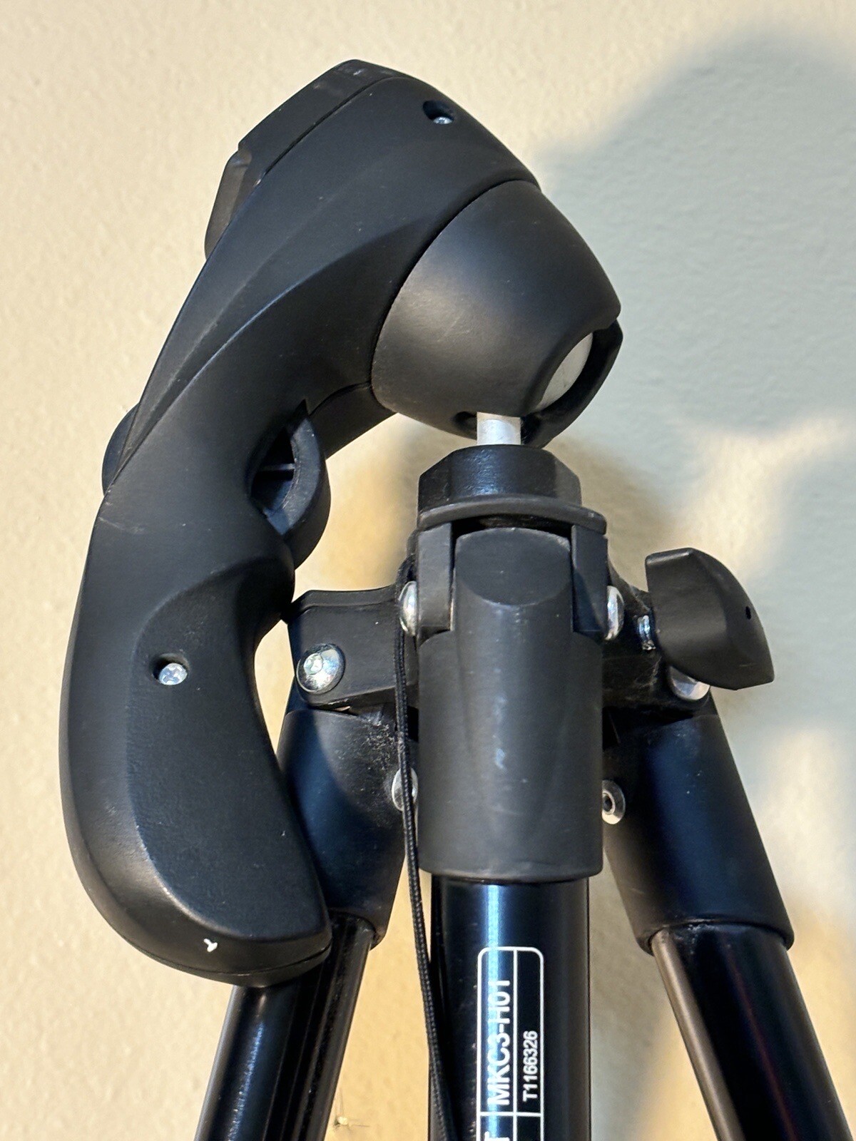 Manfrotto MKC3H01 Compact Camera Tripod NEW NWT Ball Swivel Head eBay