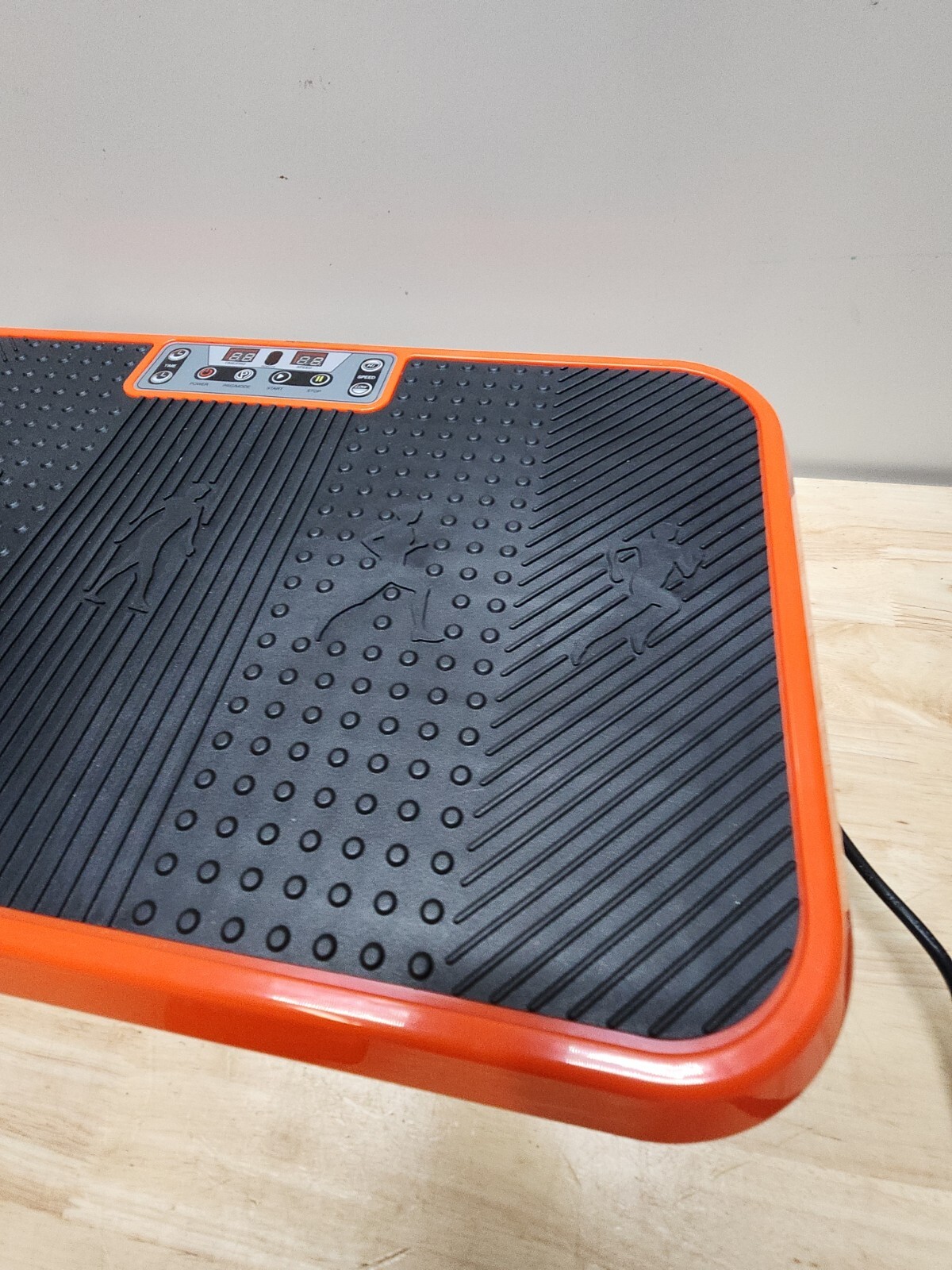 Powerfit Elite Vibration Plate Platform Exercise Machine With Remote