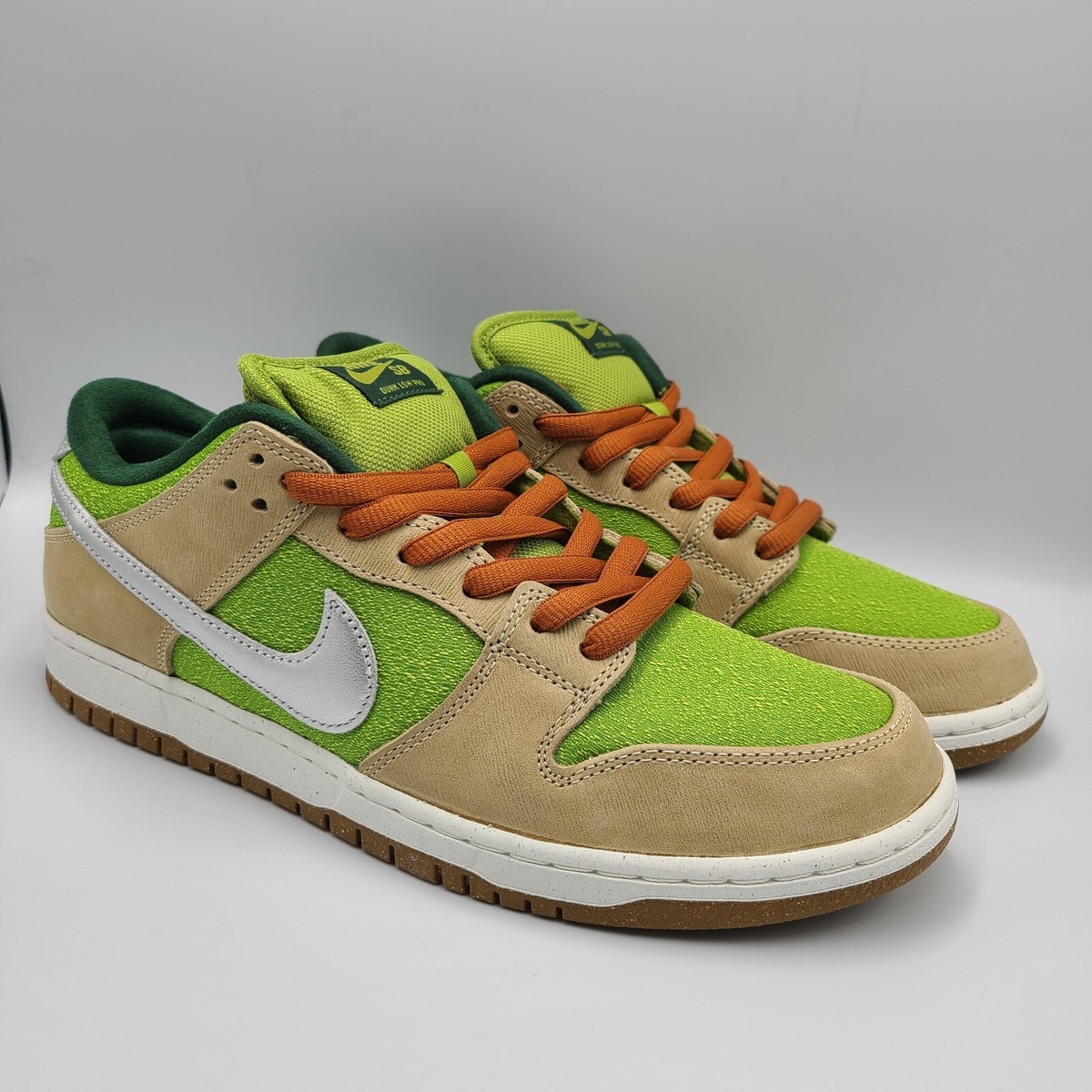 New Nike SB Dunk Low 'Escargot' Shoes - Sesame/ Pear (FQ7585-200