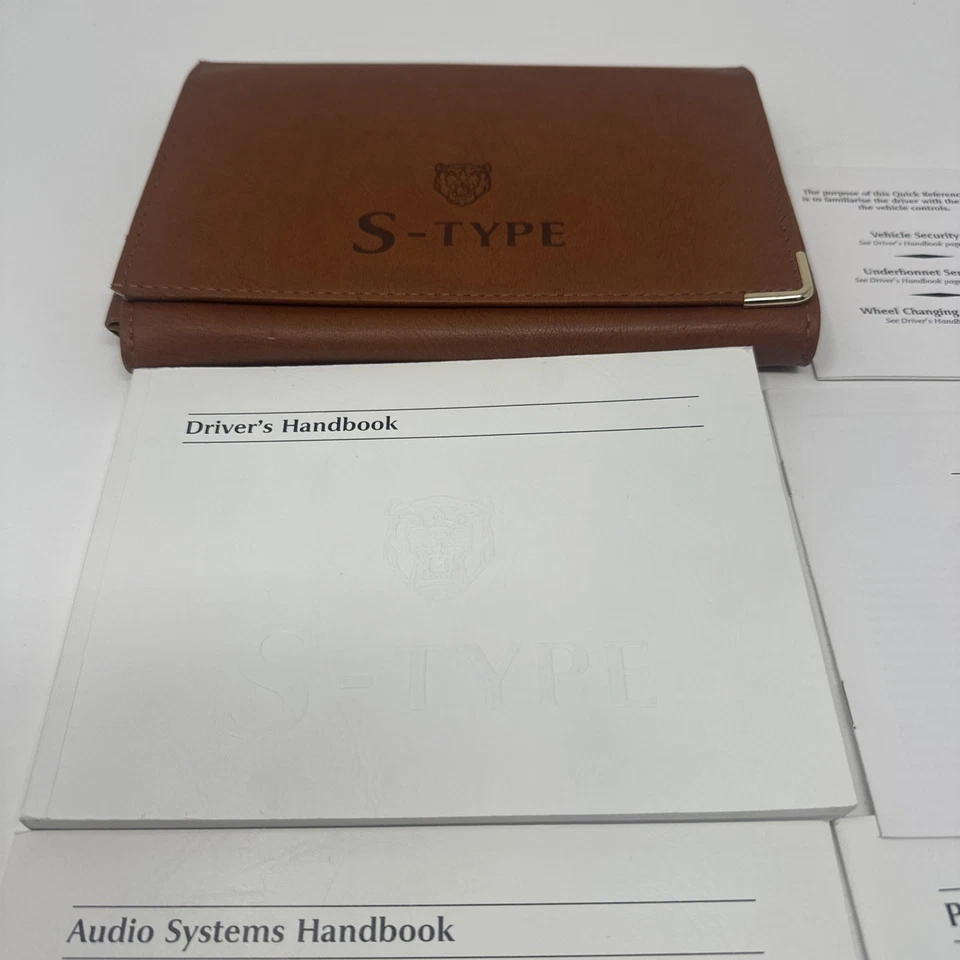 2000 JAGUAR S TYPE OWNERS MANUAL OWNER'S SET W/ CASE - Image 3 of 4