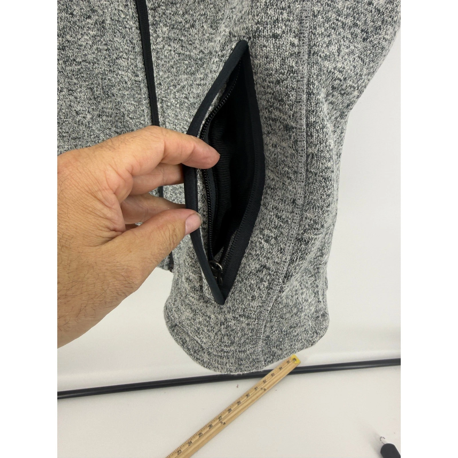 Orvis Mens XL Gray Sweater Fleece Full Zip Vest Fishing Outdoor Layering image 5