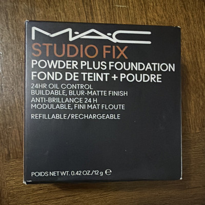 M·A·C Studio Fix Powder Plus Foundation NW57 Matte Buildable 0.42 oz Refillable