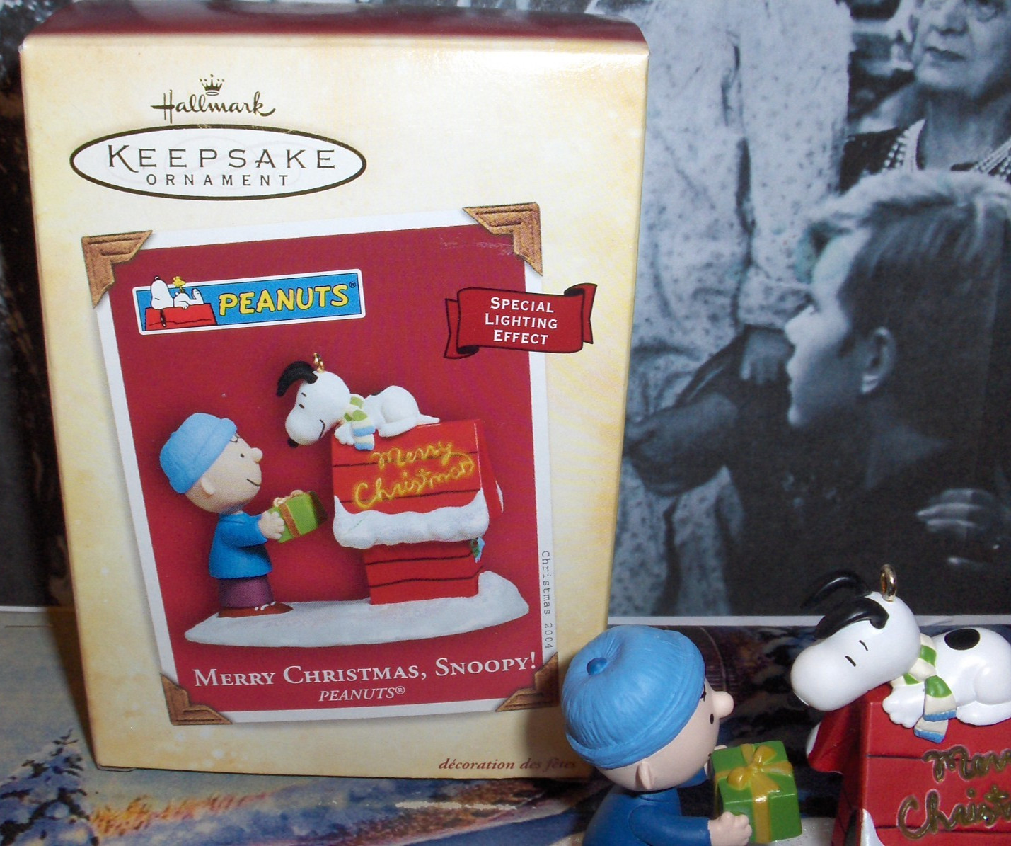 Peanuts-Merry Christmas Snoopy2004`Special Lighting Effect,Hallmark Ornament-Nos