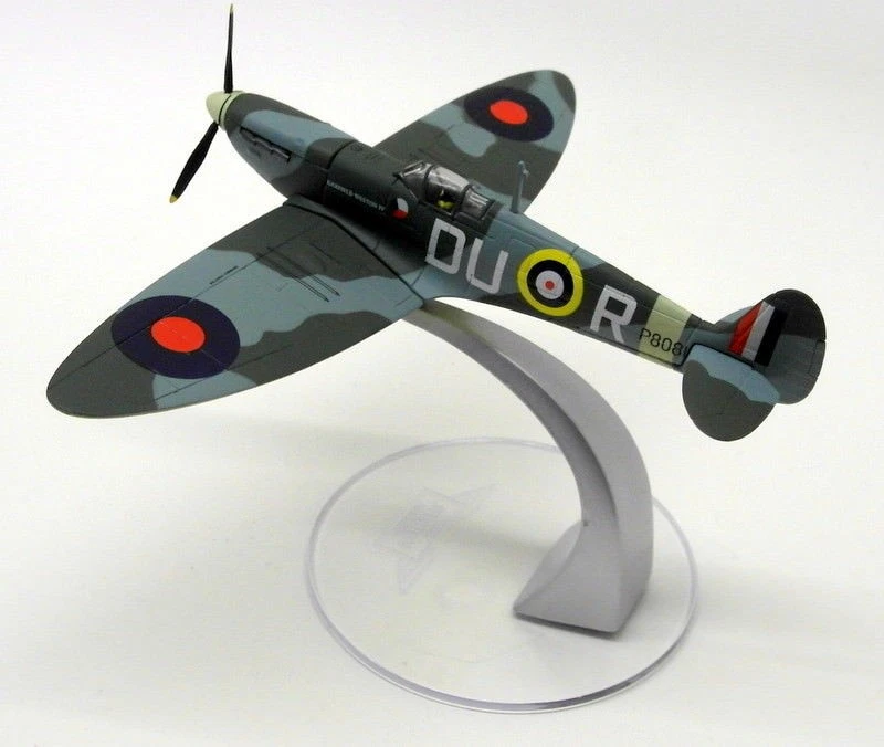 Corgi escala 1/72 diecast 49003 Supermarine Spitfire Mk2 P8081/DU-R Garfield West Foto 4 de 4