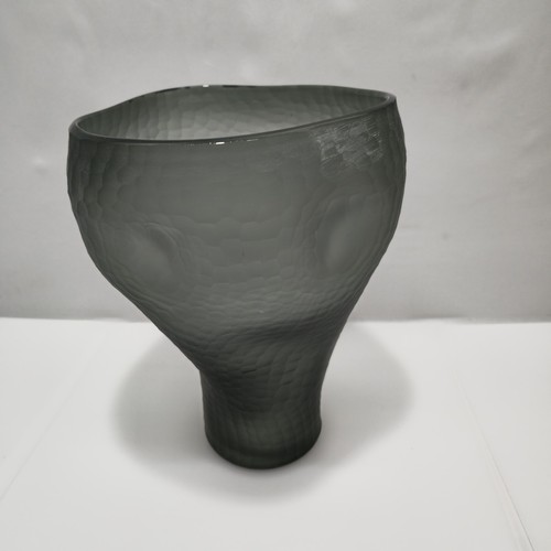 Hervit Creation Large Glass Vase Handmade Very Rare Collectable Art 12" Black - Picture 6 of 17