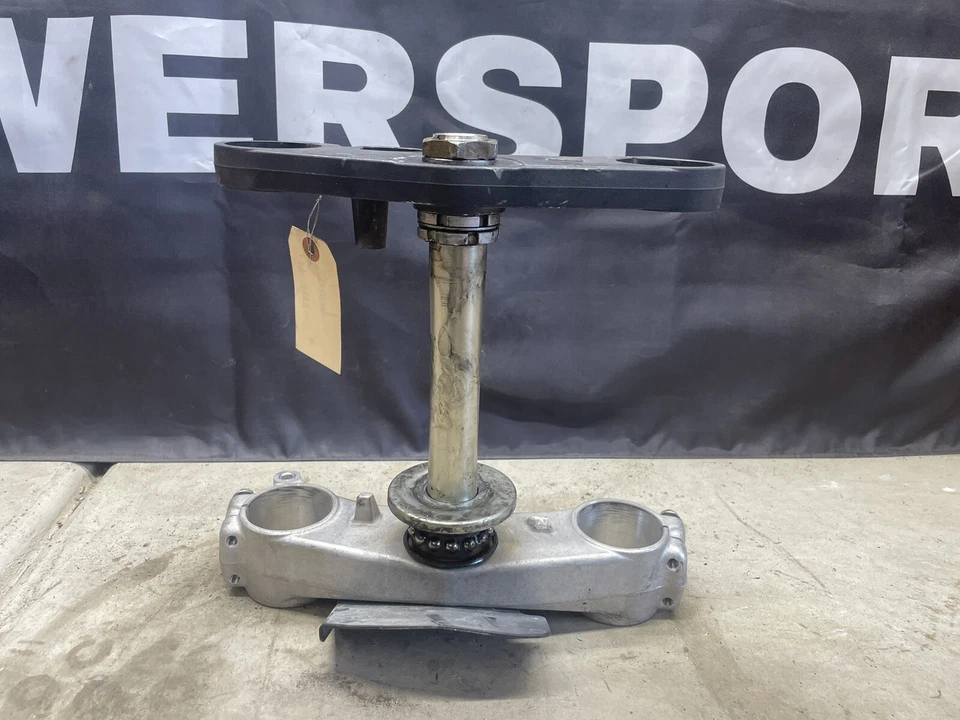 2006 - 2021 SUZUKI GSXR600 GSXR750 TRIPLE TREE STEERING STEM FRONT LOWER FORKS - Image 4 of 4