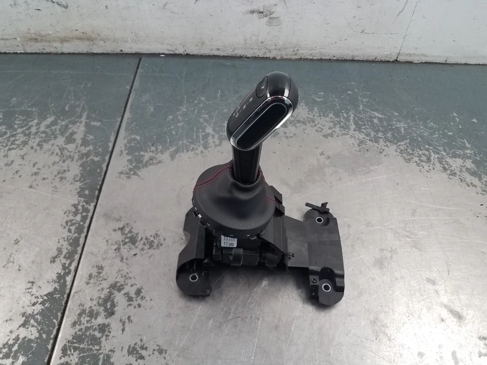2020 Mini Cooper Clubman JCW John Works Auto Trans Shifter Assembly #1266 H6 - Image 4 of 4