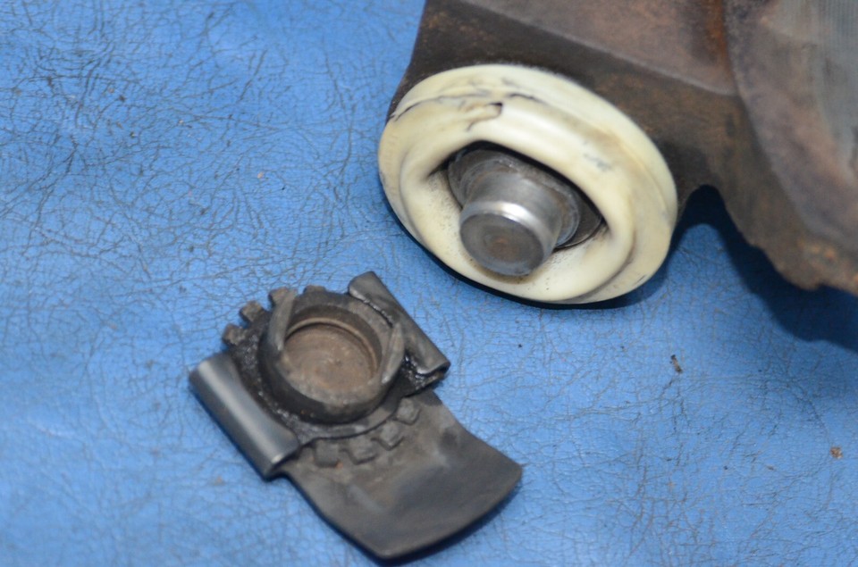 Girling Wheel Cylinder for Lucas Brake 201184R cast 68660521 Meritor