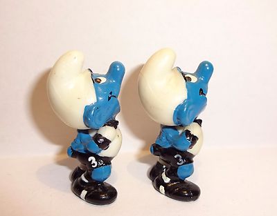 Defender Smurf Variant with Grey ''3'' Football Smurfs 1988 ORIGINAL