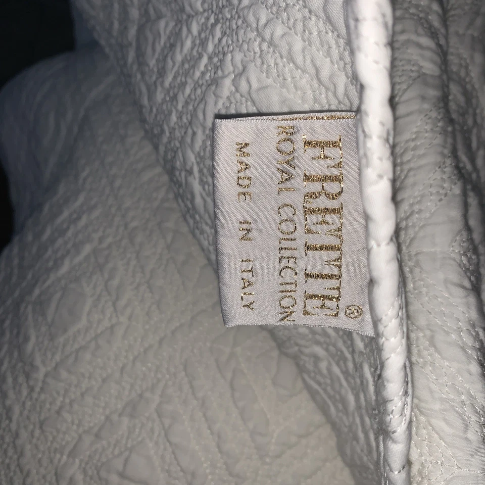 Funda Cama Frette Royal Collection Blanca Acolchada Completa/Queen Foto 3 de 4