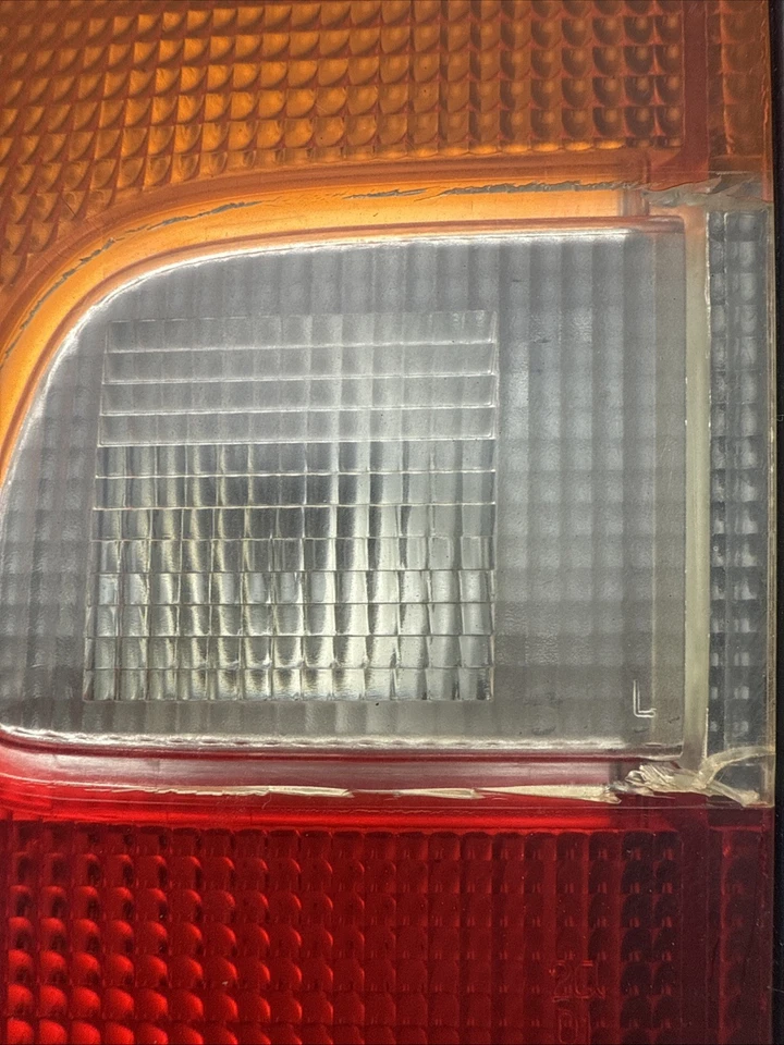 Toyota RAV4 RAV 1996 1997 4 luz trasera izquierda conductor luz trasera OEM Foto 3 de 4