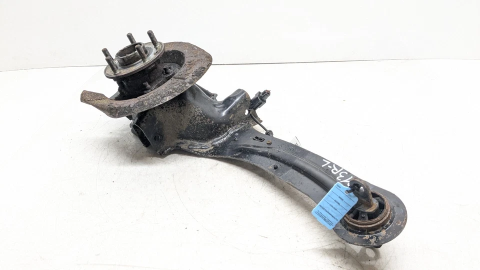 COJINETE DE CUBO DE RUEDA TRASERO IZQUIERDO LADO DEL PASAJERO VOLVO V40 MK3 2018 Foto 4 de 4