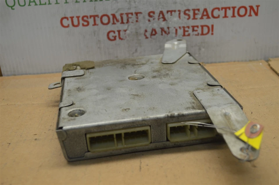 Unidad de control del motor Isuzu Pickup 1991-94 2,3 L ECU 8970226281 módulo 35-9C2 Foto 4 de 4