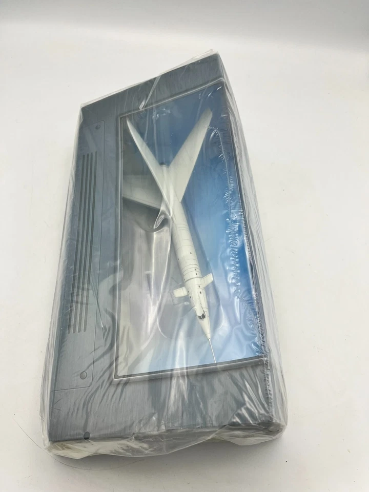 Jonny Quest Dr. Quest Dragonfly SST Jet Model by Moebius Models WB - Image 3 of 4