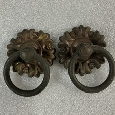 Comò antico vintage con cassetto a goccia ferramenta anello ottone 2"