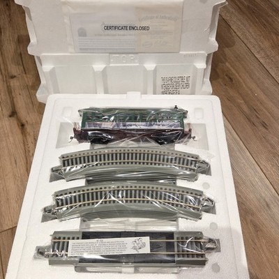 Thomas Kinkade Hawthorne Village Christmas Express Train Coach Car & Track READ