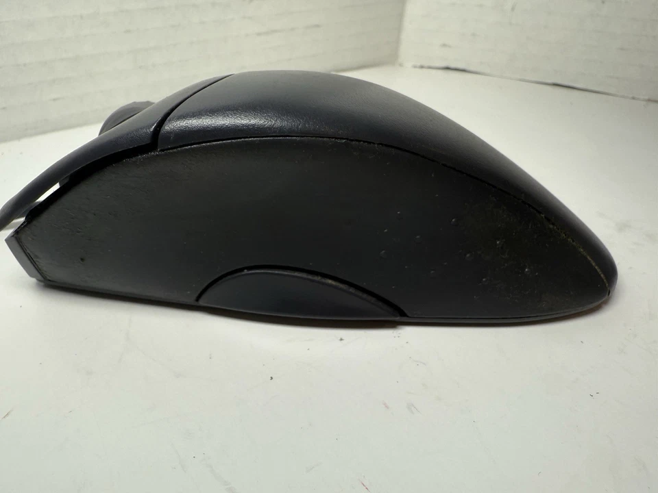 Dell Logitech M-BA47 Ergonomic Wired Scroll Wheel Black Mouse USB Tested Works - Image 3 of 4