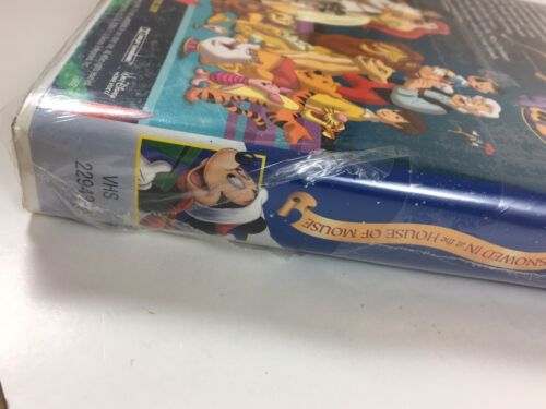 Mickey's Magical Christmas: Snowed In at the House of Mouse (VHS, 2001) Used - Picture 3 of 6