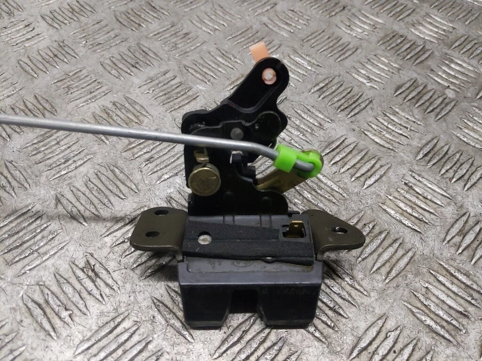 KIA SPORTAGE XS ESTATE 5 PUERTAS 2005-2010 CERRADURA PORTÓN TRASERO MECH AZUL (K6) Foto 4 de 4