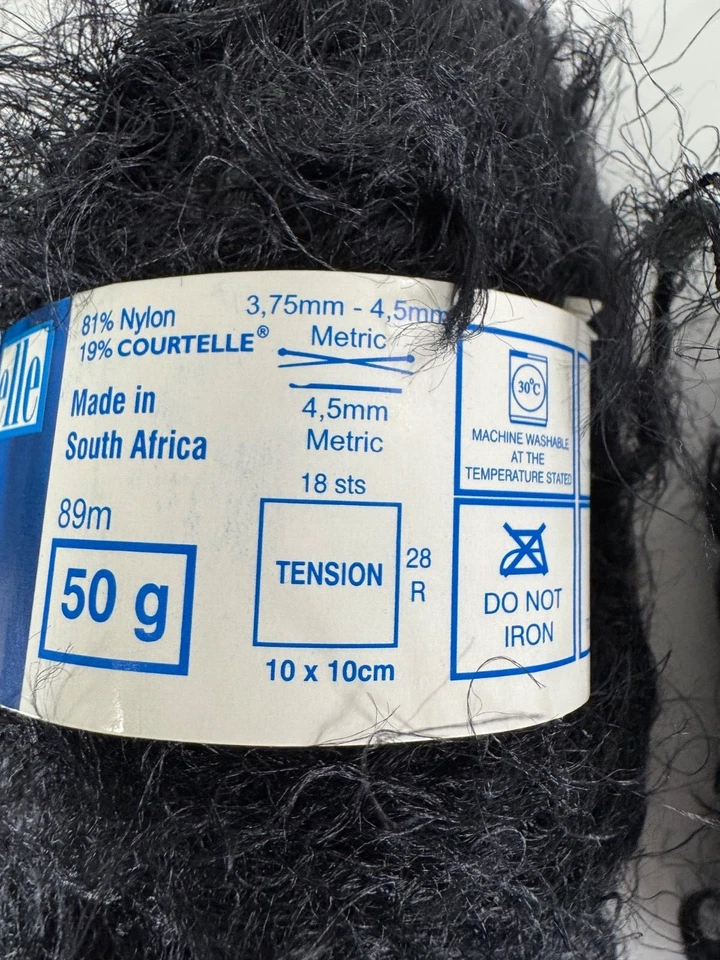 ELLE Lussuria Soft Faux Mohair Yarn Set of2 50g Skeins Nylon/Courtelle Blend NEW - Image 3 of 4