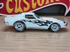 Hot Wheels 2006 First Editions '69 Corvette White Custom Real Riders Flames 1/64
