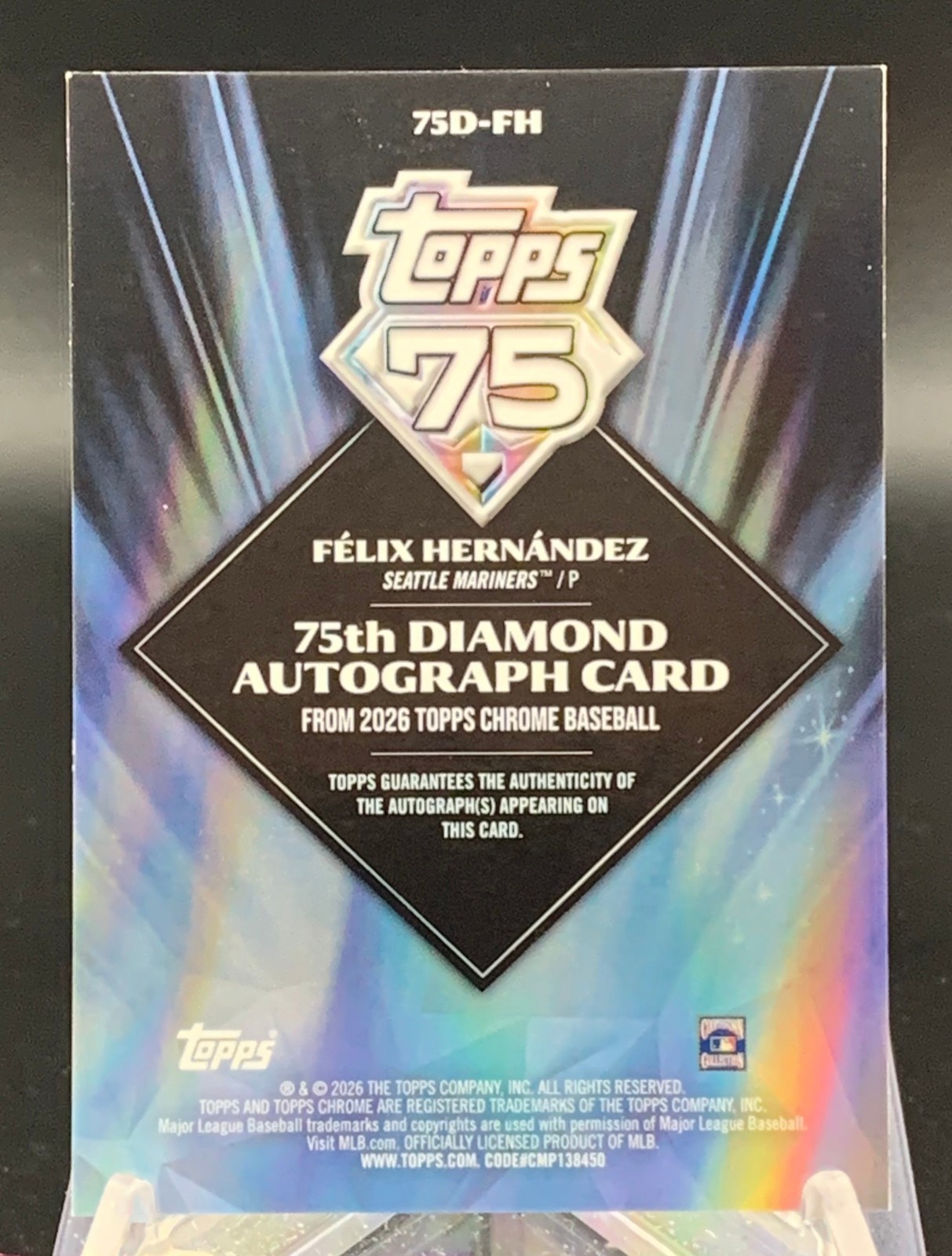2026 Topps Chrome MLB Felix Hernandez Auto 75th Diamond Gold /50 view 2