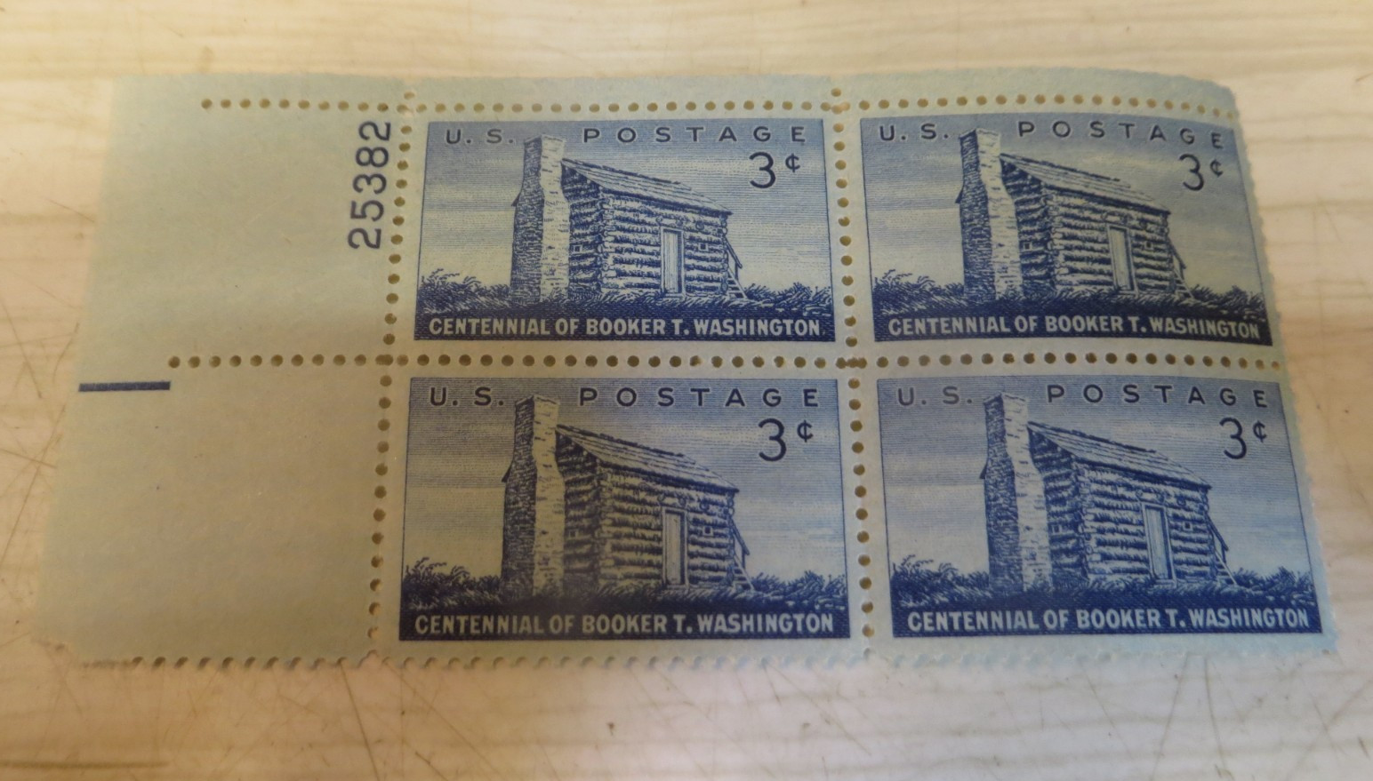 84 Stamps Unused US Postage 21 Blocks 3 Cent  BOOKER T WASHINGTON SCOTT 1074