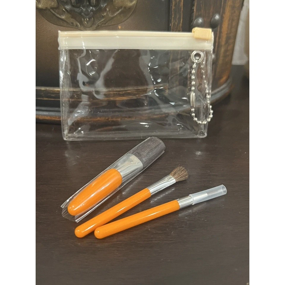 2x Elizabeth Arden 3 piezas tamaño de viaje naranja pinceles de maquillaje y estuche NUEVO Foto 4 de 4
